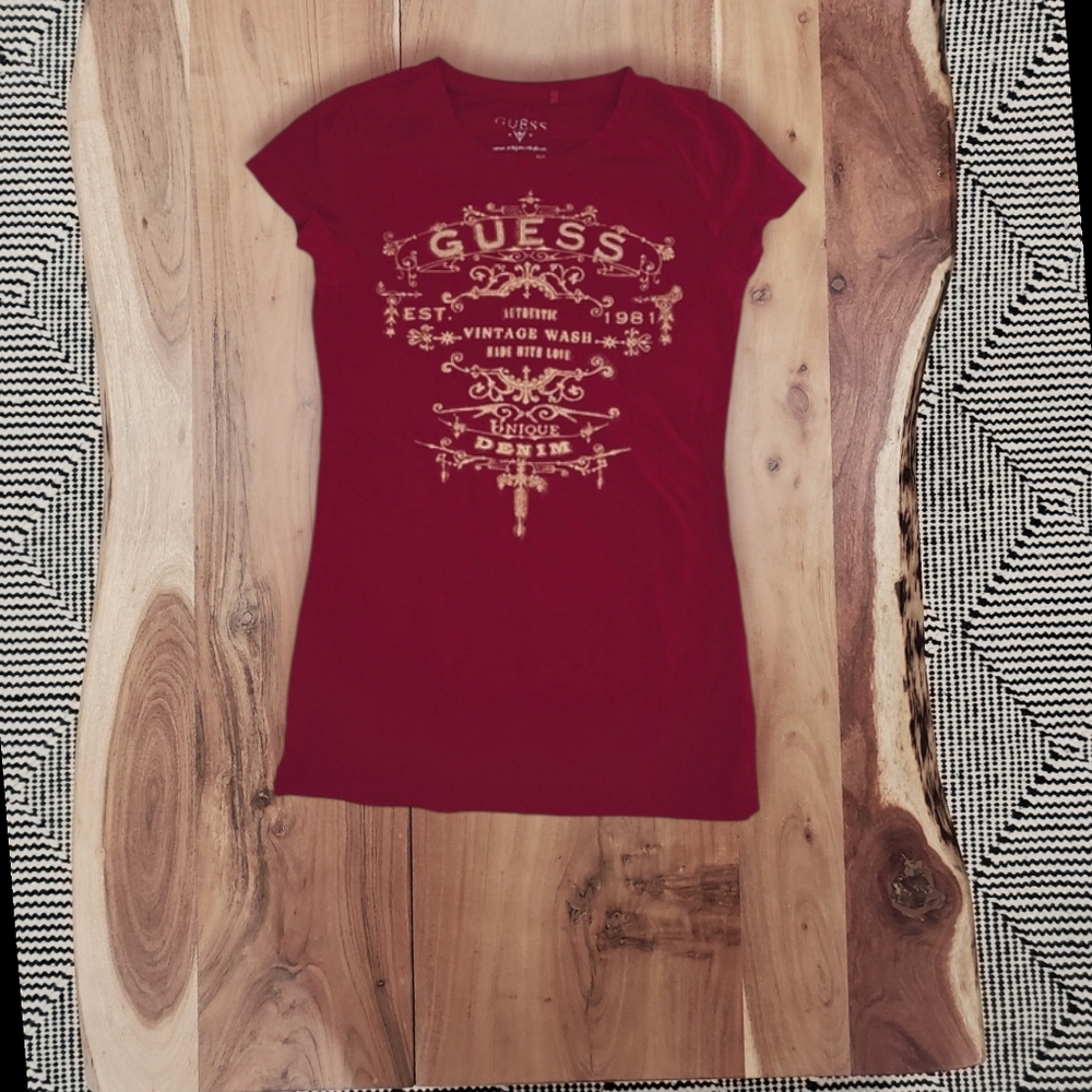 True Vintage Y2K Guess Graphic Print Tee Shirt - Picture 15 of 16